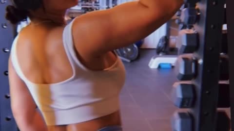 🍑 Sexy Gym Selfie 💯🔥