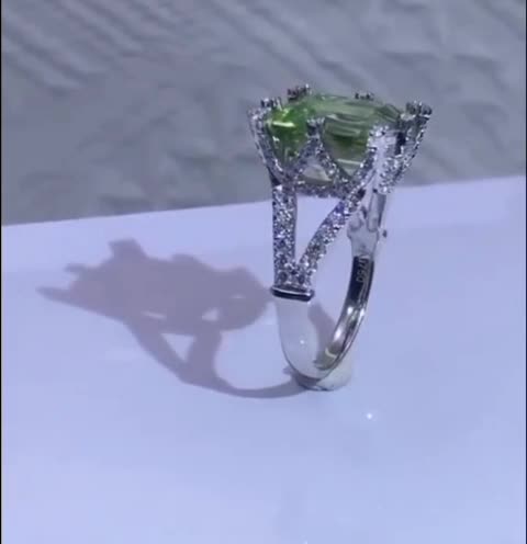 "Elegant Gemstone Ring – Jewelry Lovers Dream"