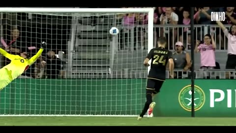Messi Still Proves He's From Another Planet