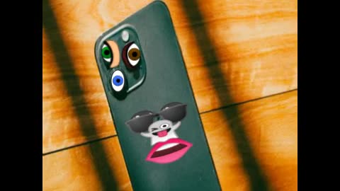 MD- My Eye-Phone Is (Watching Me)