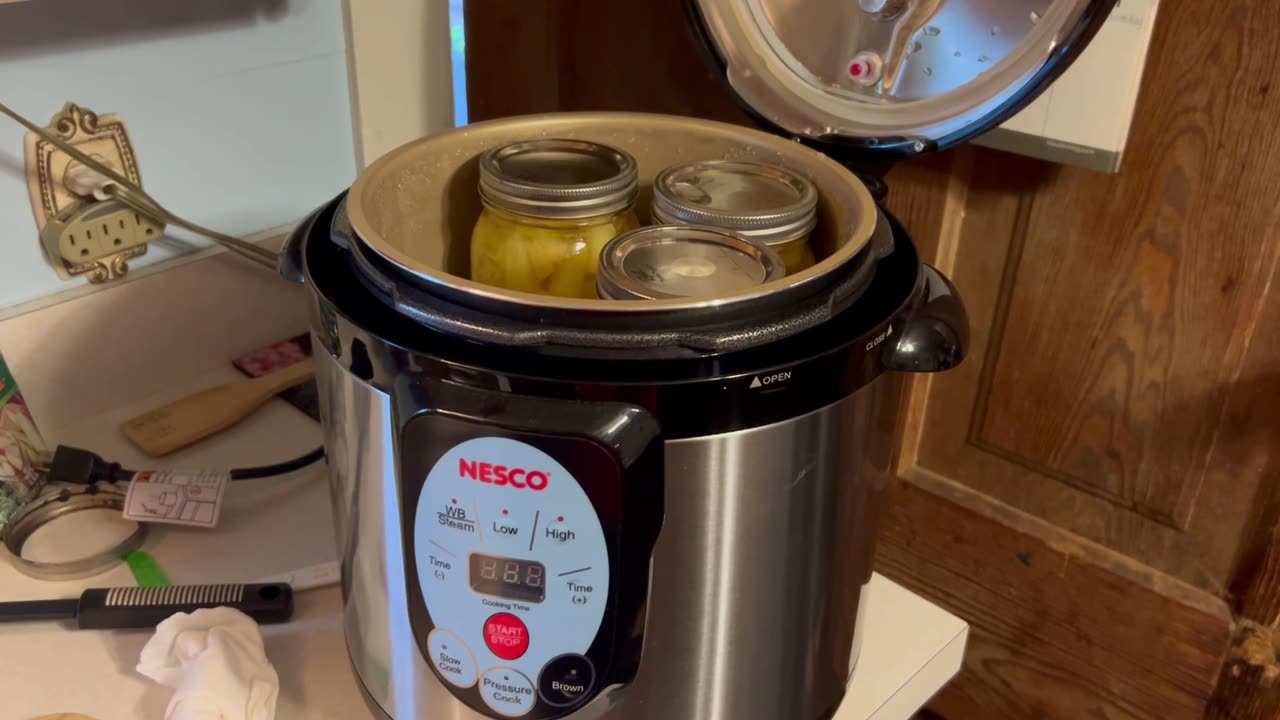 How to can potatoes using the Nesco pressure canner
