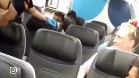 White woman reaches maximum negro fatigue level and drops N bombs