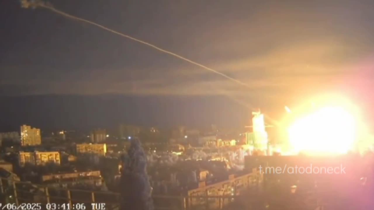 New footage of the missile attack on Kyiv on June 17.