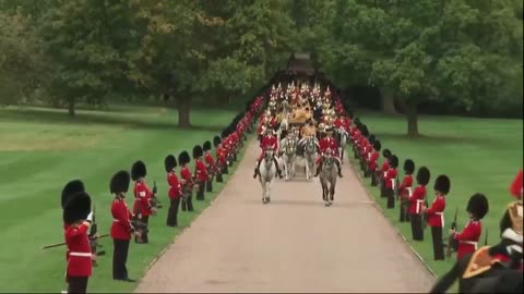 Carriages for the President, First Lady, and Royal Family Arrive at Windsor Castle