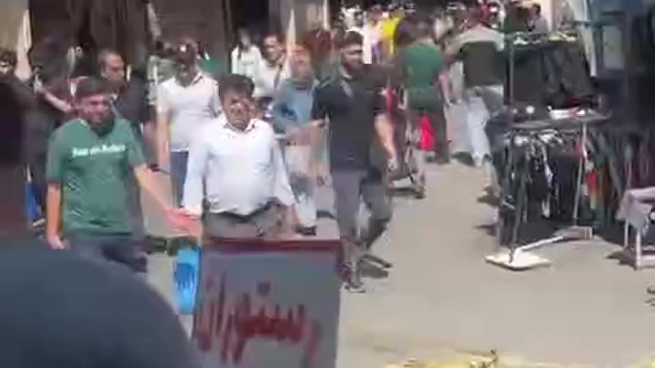 Closure of Tehran's bazaar