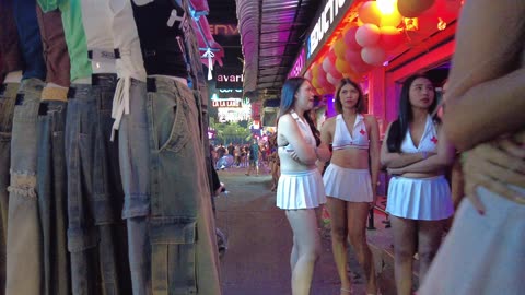 Soi 6 Neon Nights