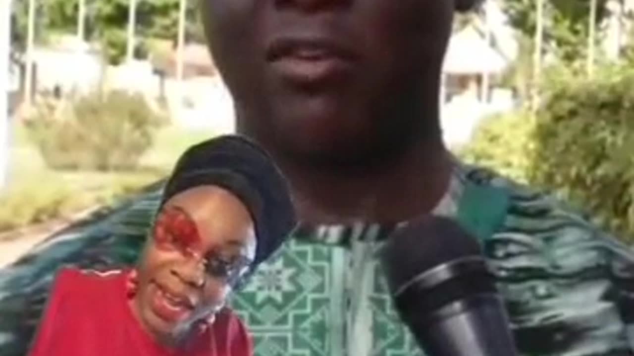 Président Française en Guinée Conakry un bandit