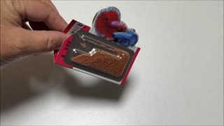 How to Fold a Hikari 0.088oz Betta Bio-Gold Packet