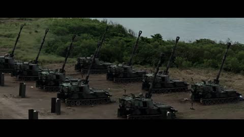 Incredible Footage of Taiwanese Army Artillery Drills
