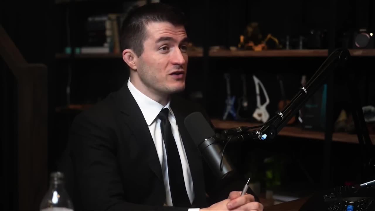 Evil Ascends as Cosmos Unveiled - Janna Levin on Lex Fridman #science #blackholes #quantummechanics