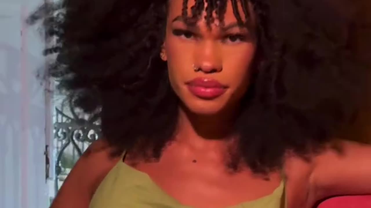 model tgirl with great visual