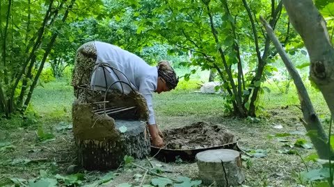 Nənə Palçıqdan Soba Düzəltdi, Primitive Mud Oven