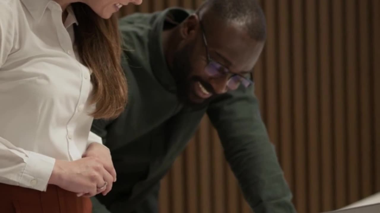 Avoid Costly Contractor Misclassification with Deel [COR Service Explained]