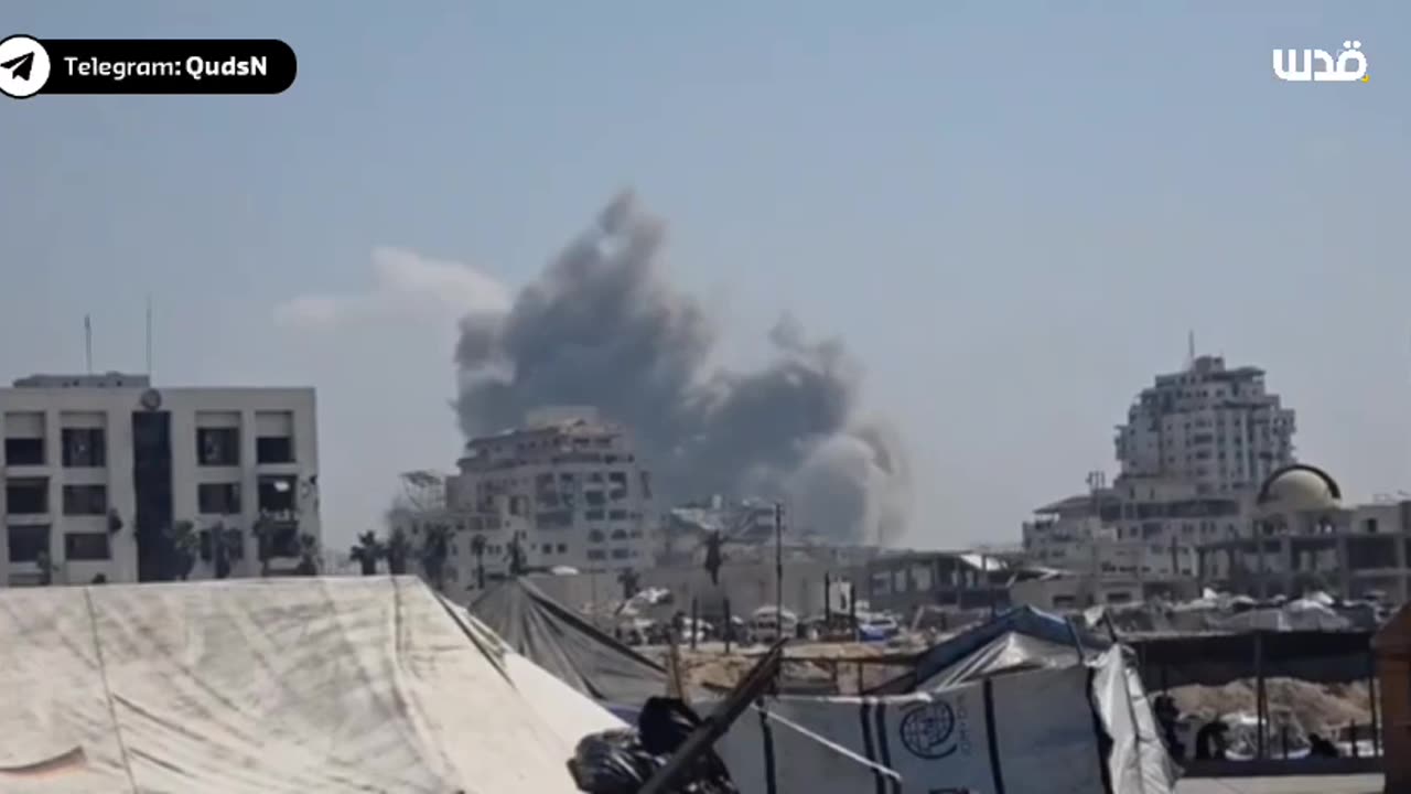 As the Israeli army advances deeper into Gaza City , the number of victims keeps rising