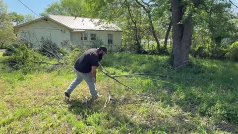 I Came Back 1 YEAR AFTER I MOWED This LAWN FOR FREE and This is WHAT I FOUND part1