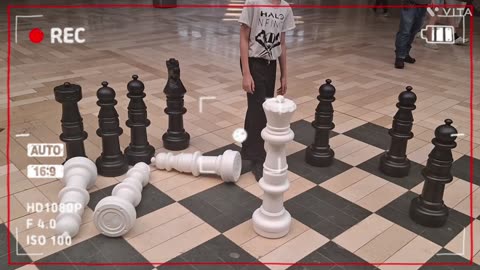 Michael Cash GIANT Chess vs Malachi Cash