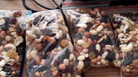 Healthy Snacks for LESS!
