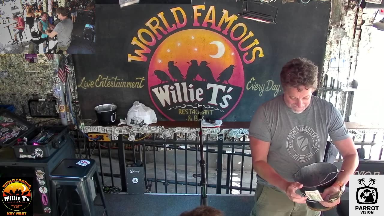 LIVE Music Everyday!