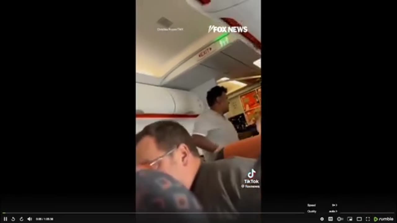 Terrorist threat on plane ..