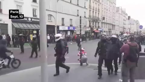 🇫🇷 The French are protesting under the slogan "Block everything" due to dissatisfaction
