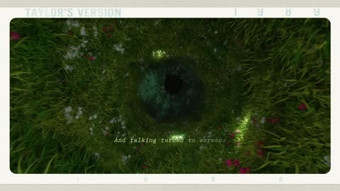 Taylor Swift - Wonderland (Taylor's Version) (Lyric Video)