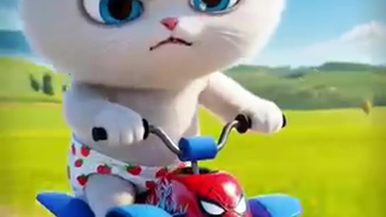 Kitten Cuts Mom’s Hair… and Instantly Regrets It