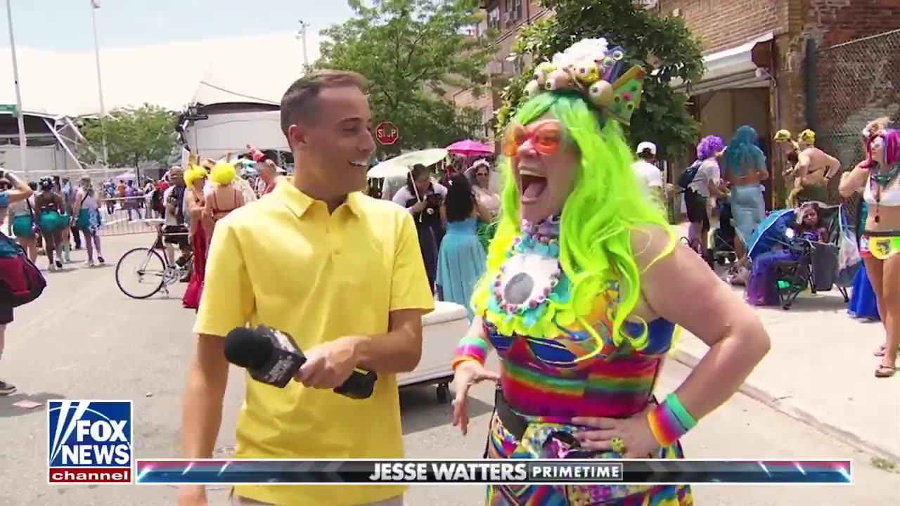 People dressed as MERMAIDS reveal what THEY would do as PRESIDENT!