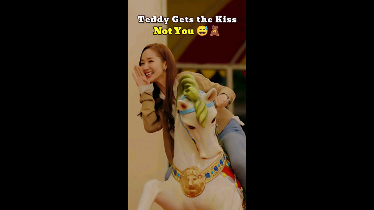 He Tried to Kiss Her... But Watch What She Did! 😂 | Duur Na Karin Song #kdramaedits #kdramakiss