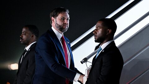 'BRILLIANT': It Comes Out What J.D. Vance Was Doing While Trump Captured Maduro