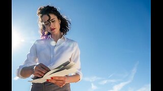 Honey Don’t! (2025) | Official Trailer #margaretqualley #ChrisEvans #aubreyplaza #comedy #action