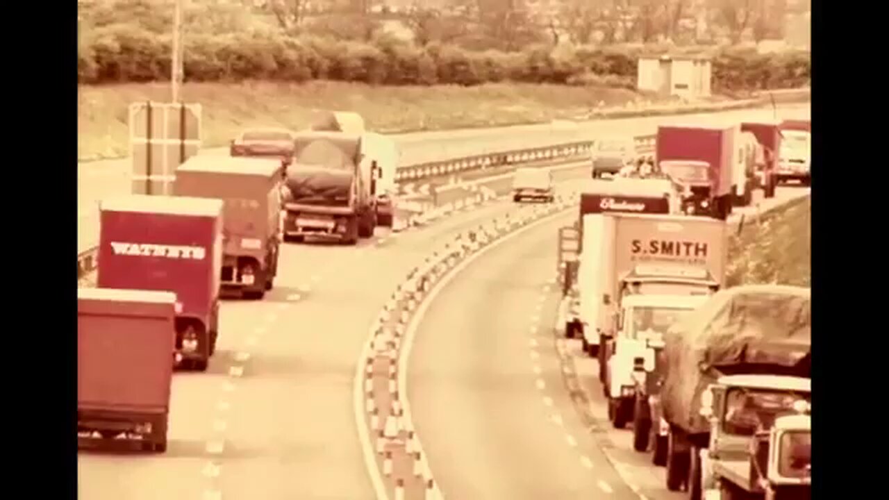 M6 Narrow Lanes 1978