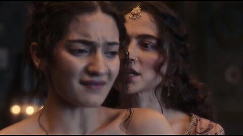Heeramandi Hot Scene Manisha| Aditi Rao| Sonakshi | Sanjay Leela Bhansali |‪@NetflixIndiaOfficial‬