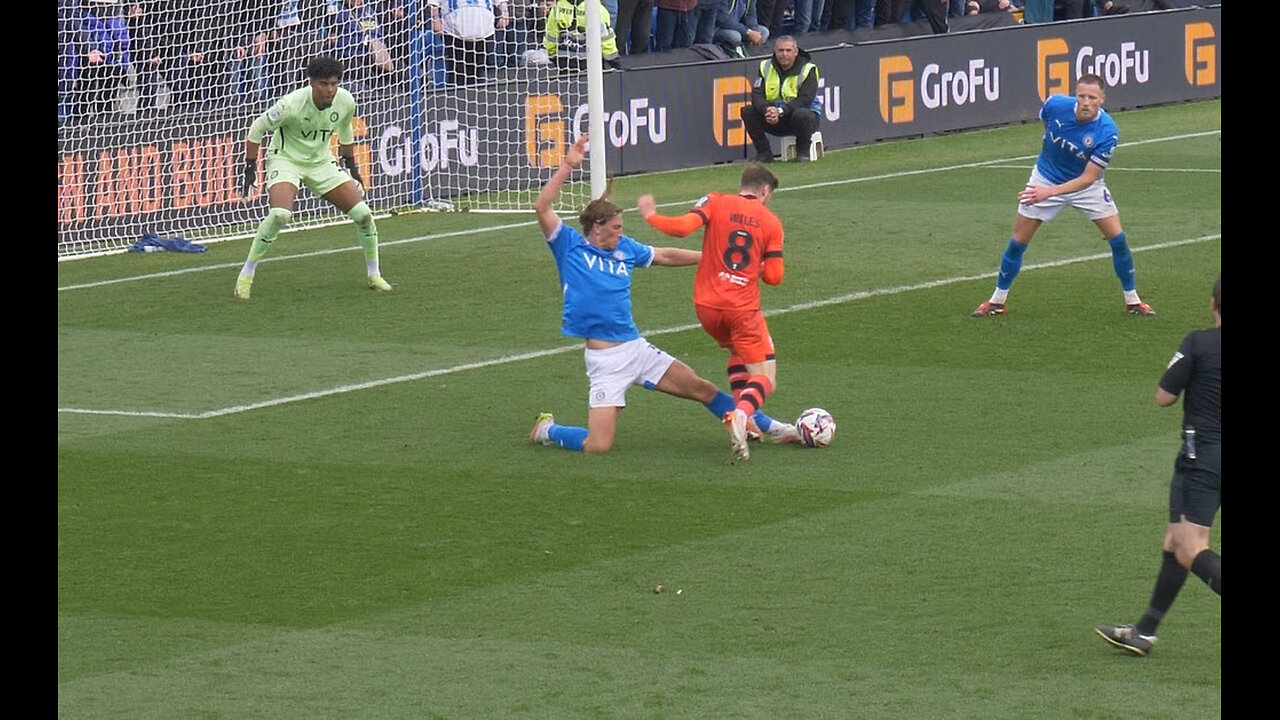 Stockport County v Huddersfield Town