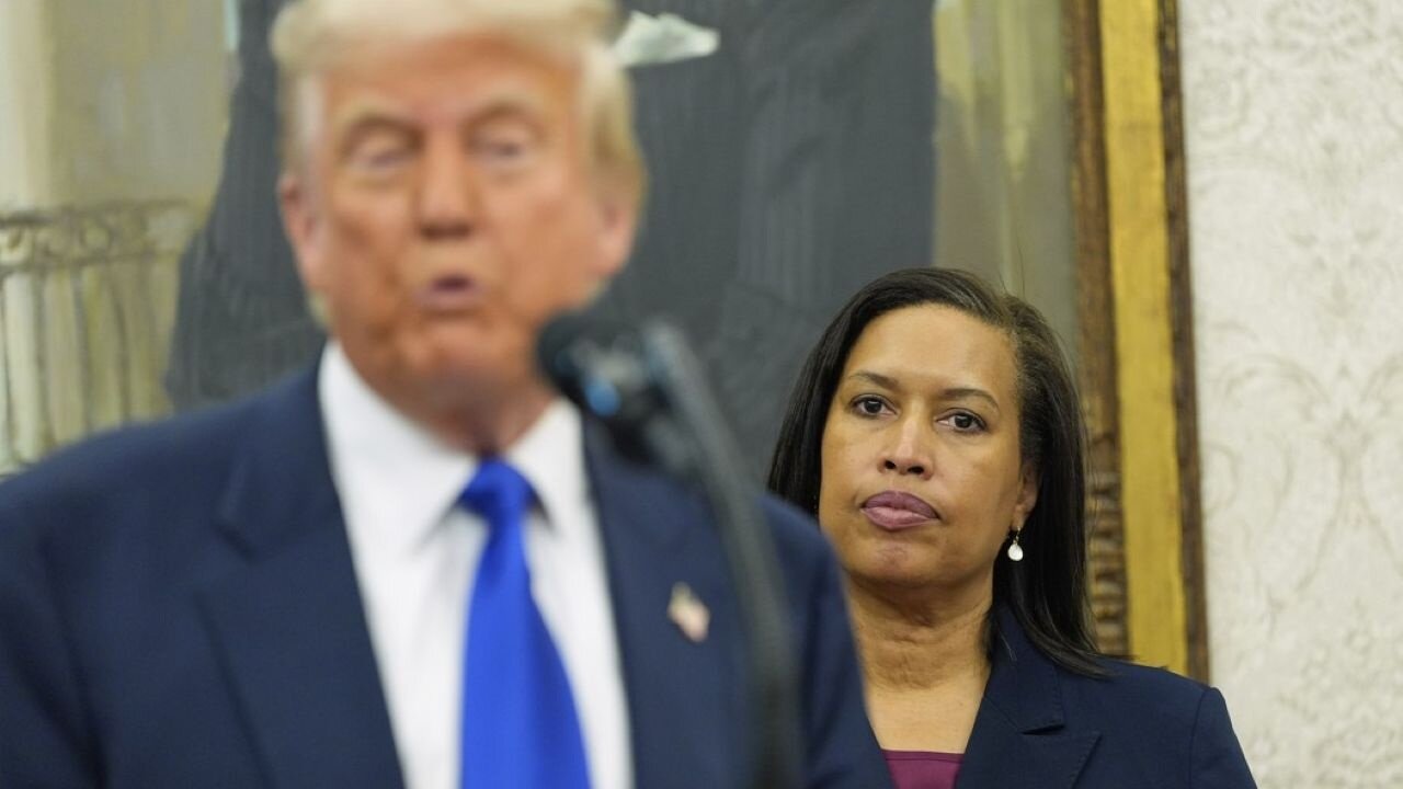 Gretchen 2.0! DC Mayor Bowser Squirms While Trump Talks Deportations During NFL Draft Announcement