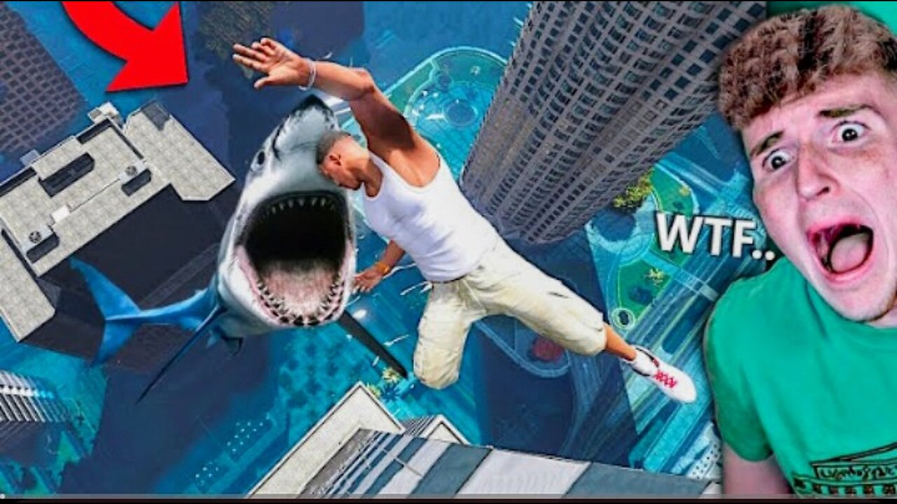 SCARY MEGALODON Eats Me In GTA 5.. (GTA 5 Mods)