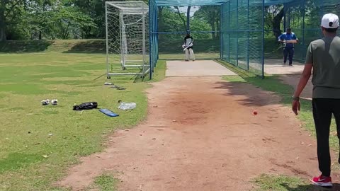 Huff Leather Ball Bowling 🎯🔥 | Power Throw & Village Cricket Vibes!