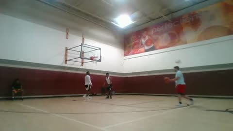 LA Fitness Basketball---1 on 1 Games; Game of 21