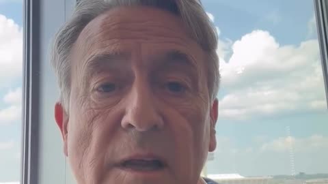 Tertsch expone a Zapatero y Sánchez en Washington
