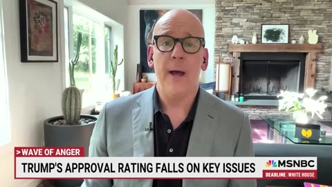 "The lowest has fallen out": Trump's level of approval
