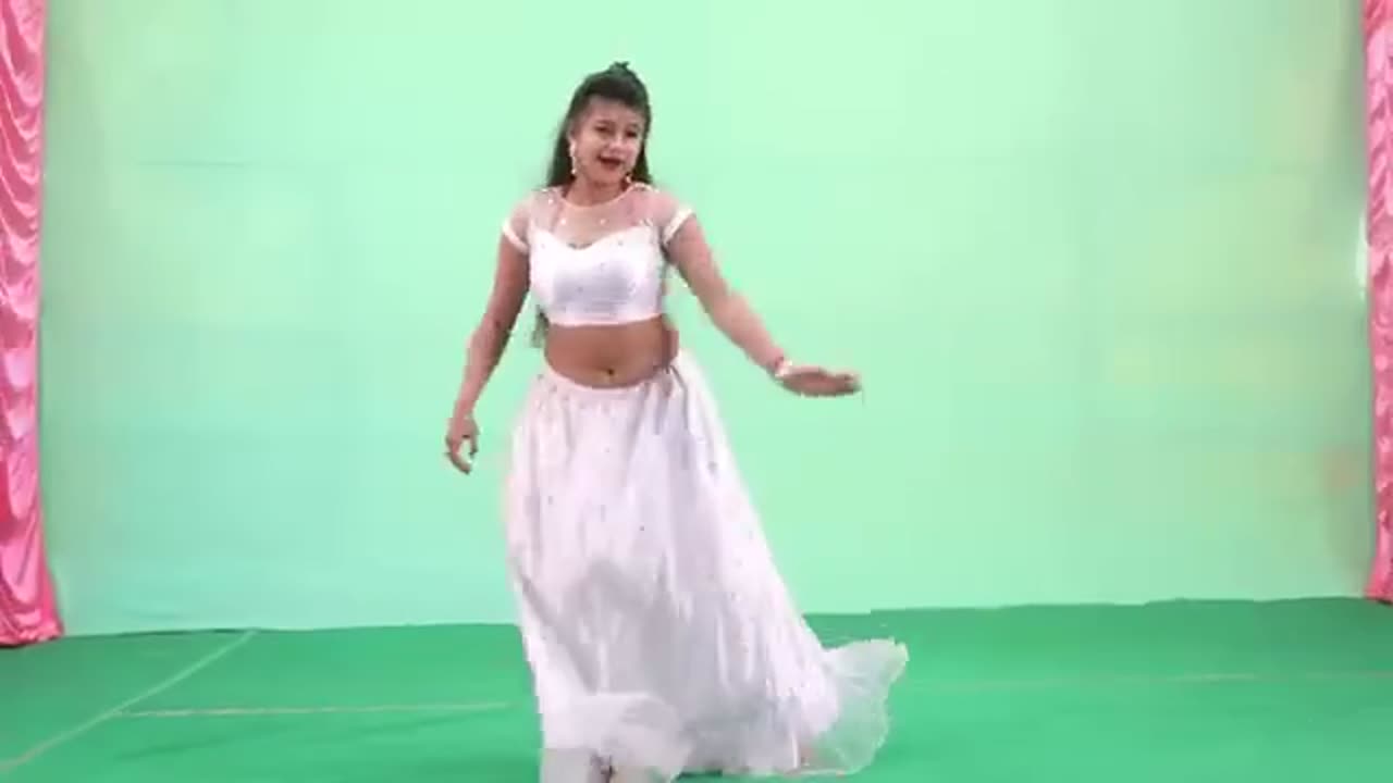 Sari Duniya Ka Jaise Khuda Ek Hai......
