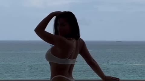 Would you like to see her as your neighbour