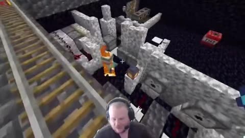 #Viewer #SMP #Villager #Games Episode 34 Part 1- @ampiezza_burn #way #fire #survival #shorts