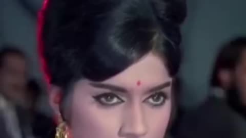 Dil ke jharokhon pe tujh ko bitha ke...
