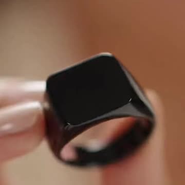 The Black 3D Square Ring That Everyone Will Want…