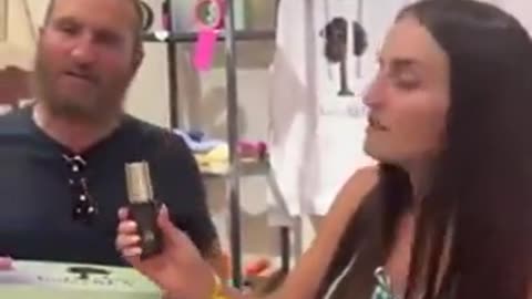 IS IT NORMAL FOR A JEWISH RABBI TO SELL DILDOS AND BUTT PLUGS WITH HIS DAUGHTER⁉️