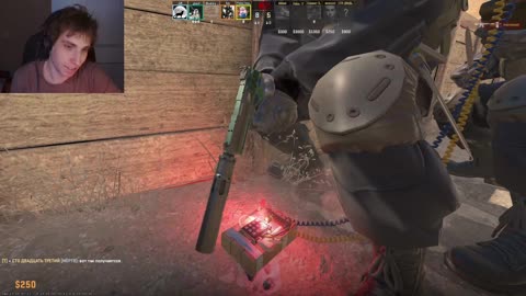 Поиграли с сержантом пирожком в конутер страйк 2 и облили мочой противников