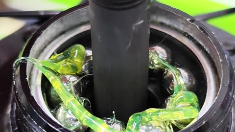 If you lubricate the wheel hub well, the bike will go very fast!