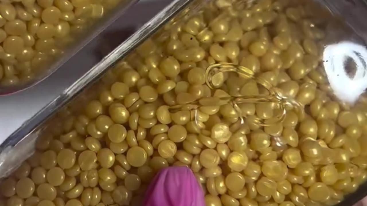 @the_beauty_ed Unboxes Sexy Smooth Golden Allure Hard Wax | First Impressions