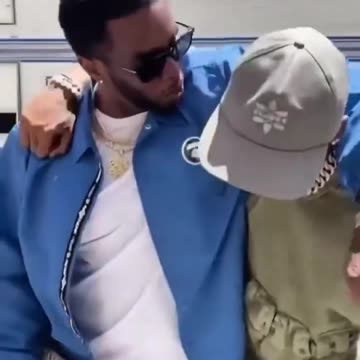 Travis Scott ran away from diddy 😦