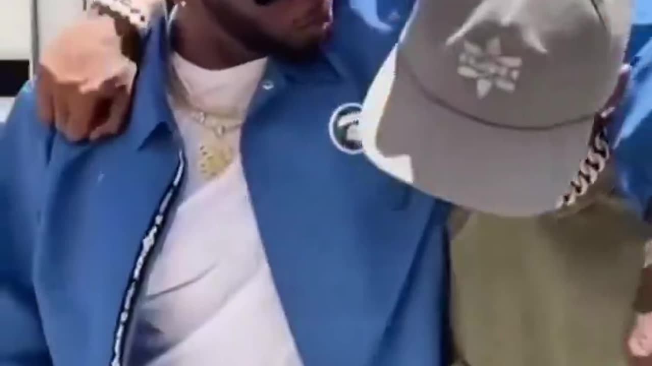 Travis Scott ran away from diddy 😦